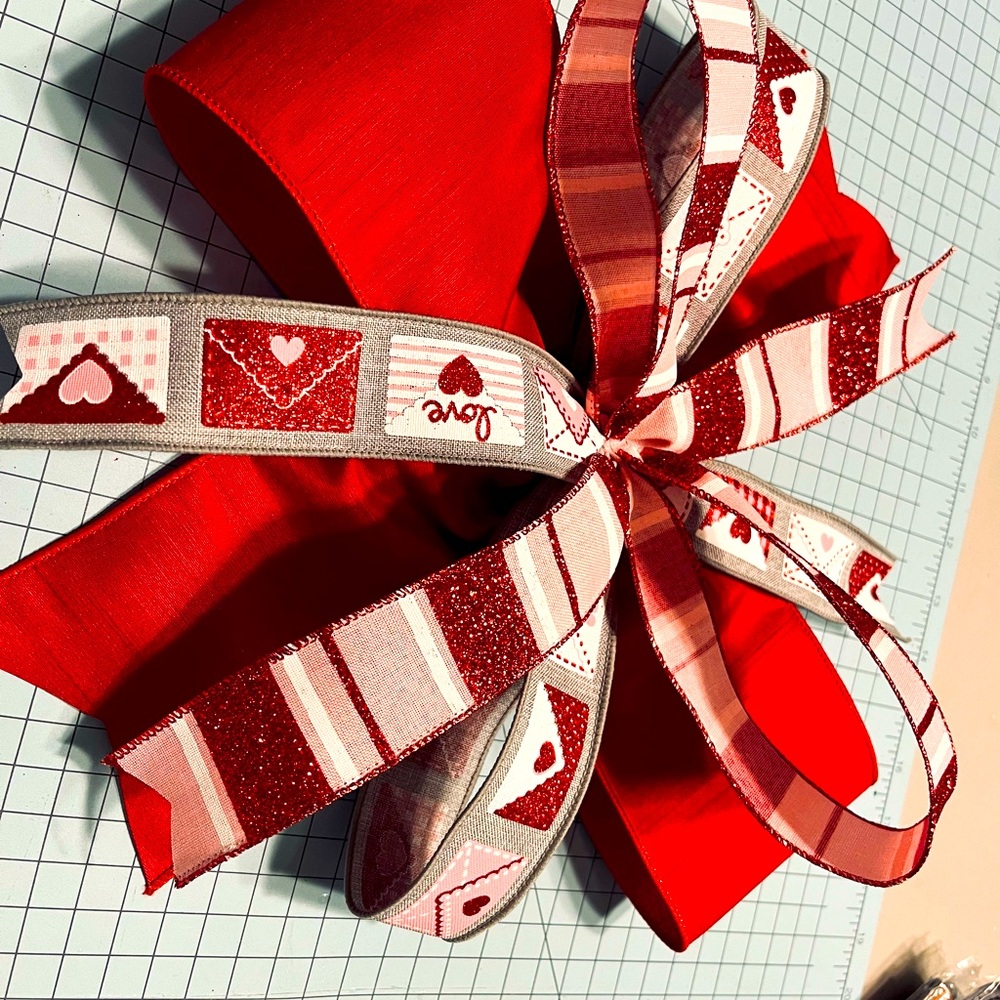 Valentine’s Day bow